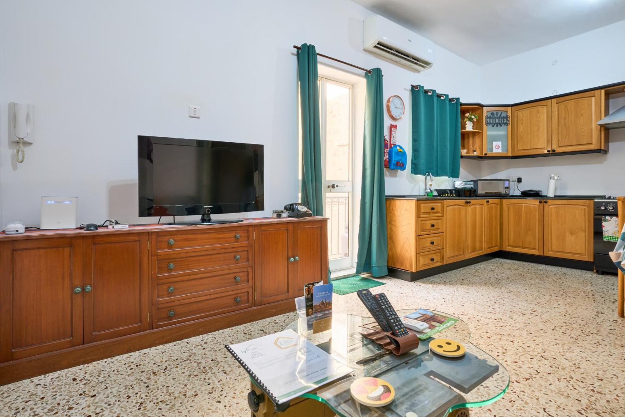 Ta' Nena Apartment In Floriana, 10 Minutes Away From Valletta Εξωτερικό φωτογραφία